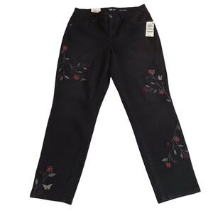 Style & Co Floral Embroidered Curvy Fit Mid Rise Ankle Pant Black Sz 8 NWT NEW